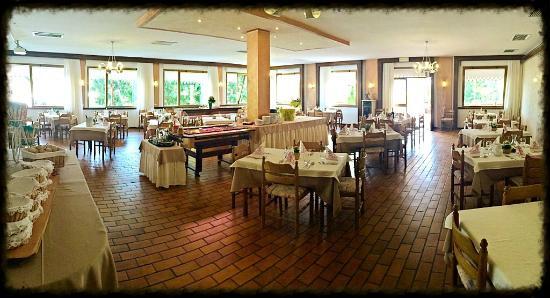 Hotel Latemar Restaurant