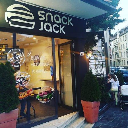 Snack Jack