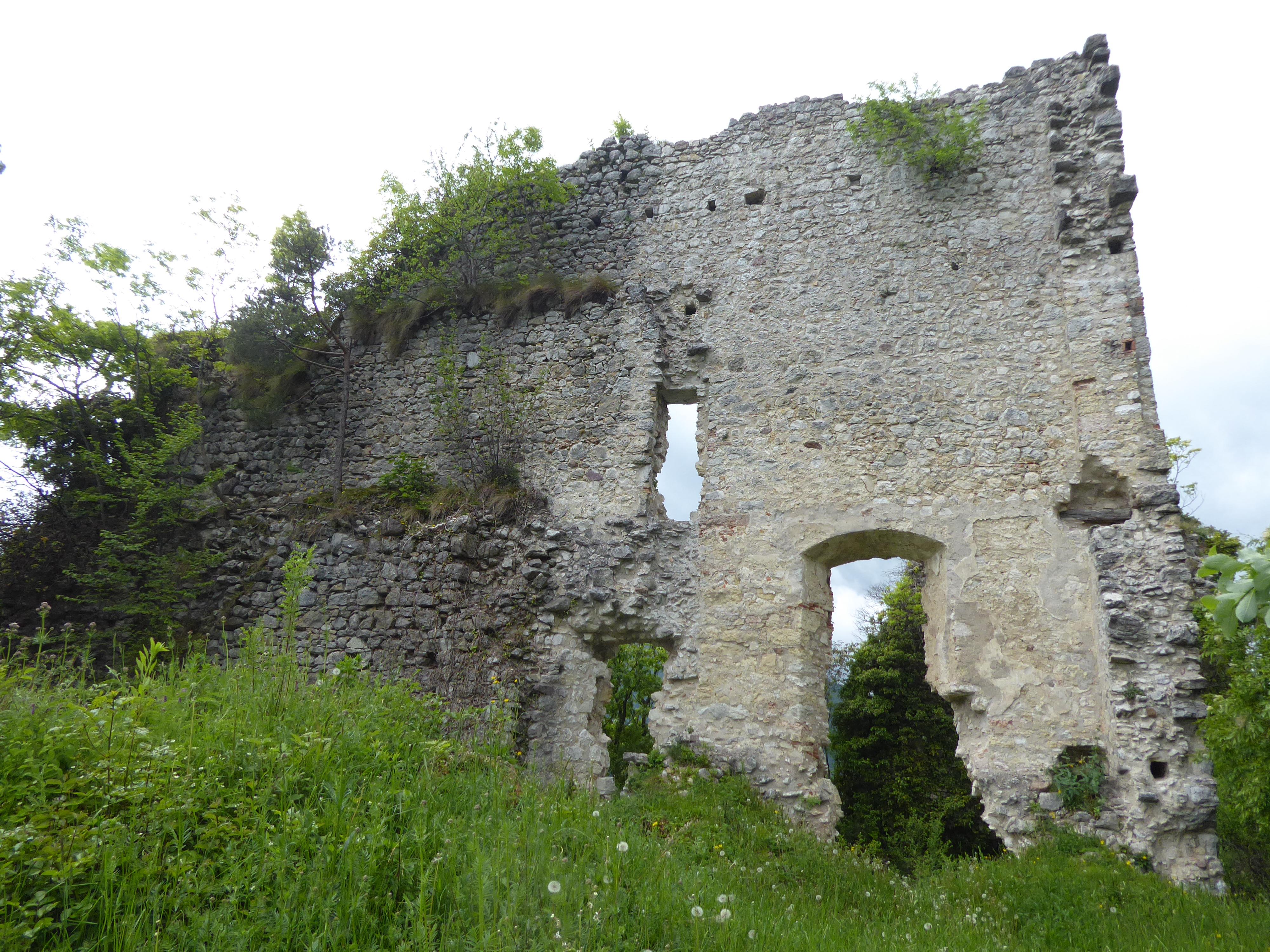 Castel Gresta