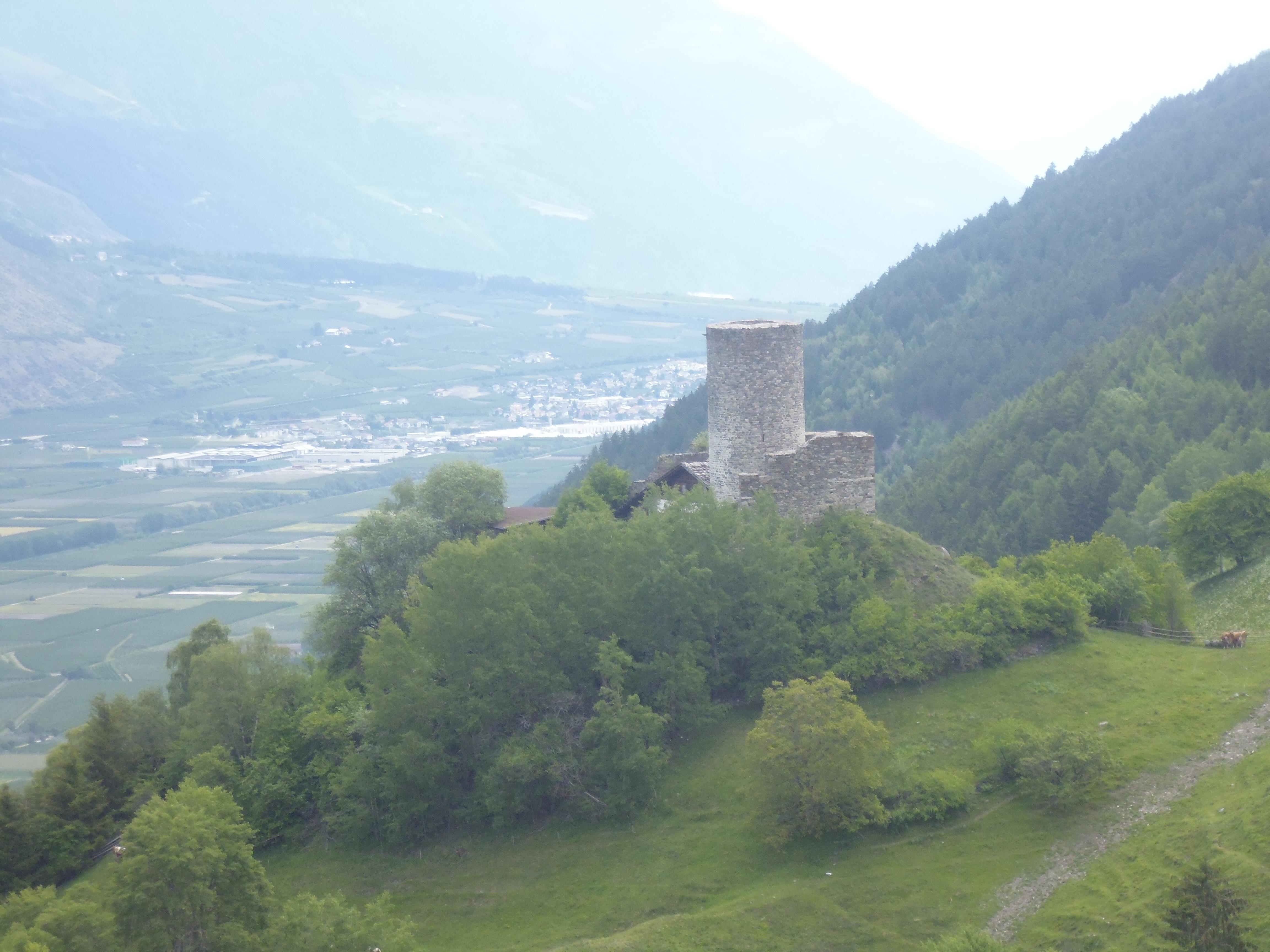 Rovine Castello di Cengles
